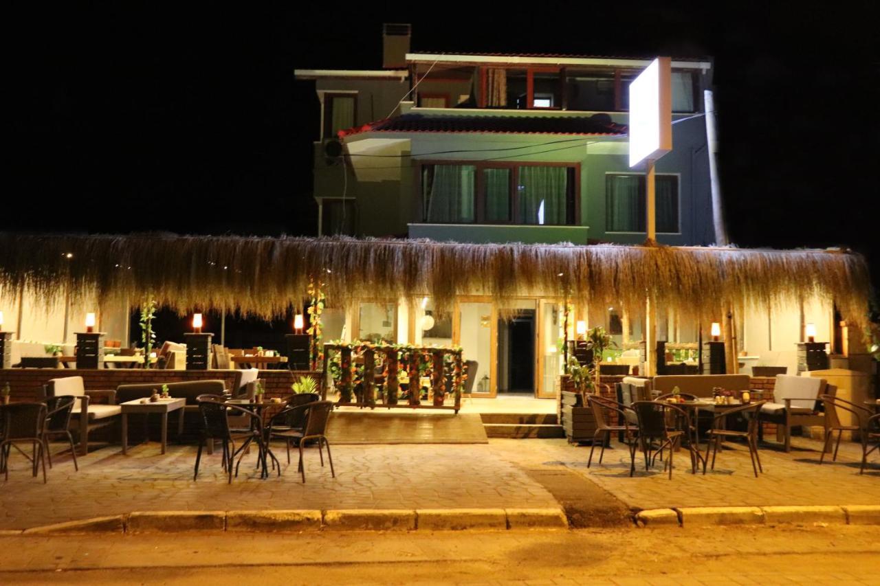 Trend Cesmealti Hotel & Lounge İzmir Buitenkant foto