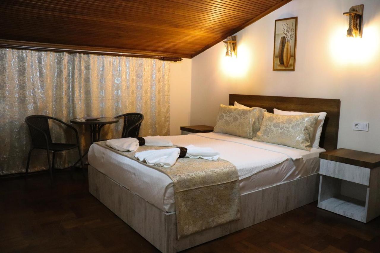 Trend Cesmealti Hotel & Lounge İzmir Buitenkant foto