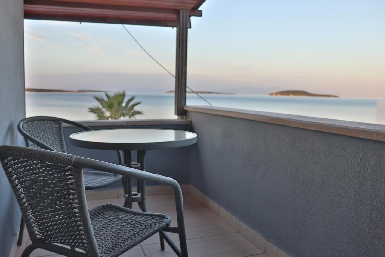 Trend Cesmealti Hotel & Lounge İzmir Buitenkant foto
